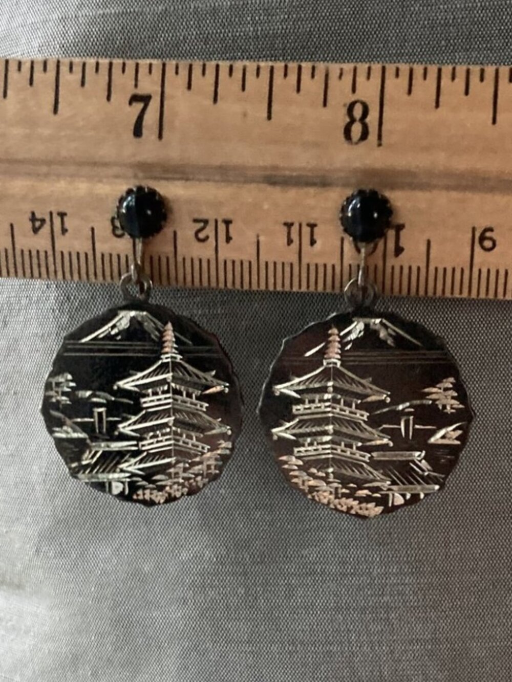 Vintage Sterling Silver Screw Back Earrings, Japanese, damascene-style / etched